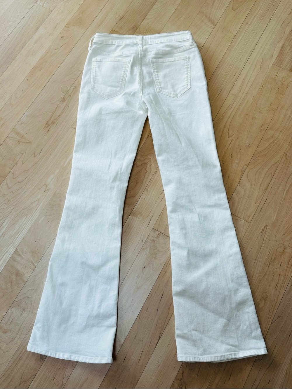 Quince Luna White Flare Jeans - Picture 13 of 13
